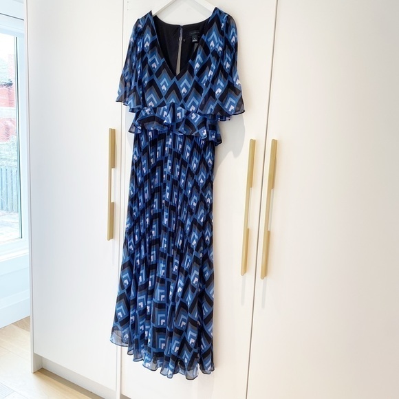 BNWT Club Monaco Gostanzah Geo Print Dress - Picture 6 of 12